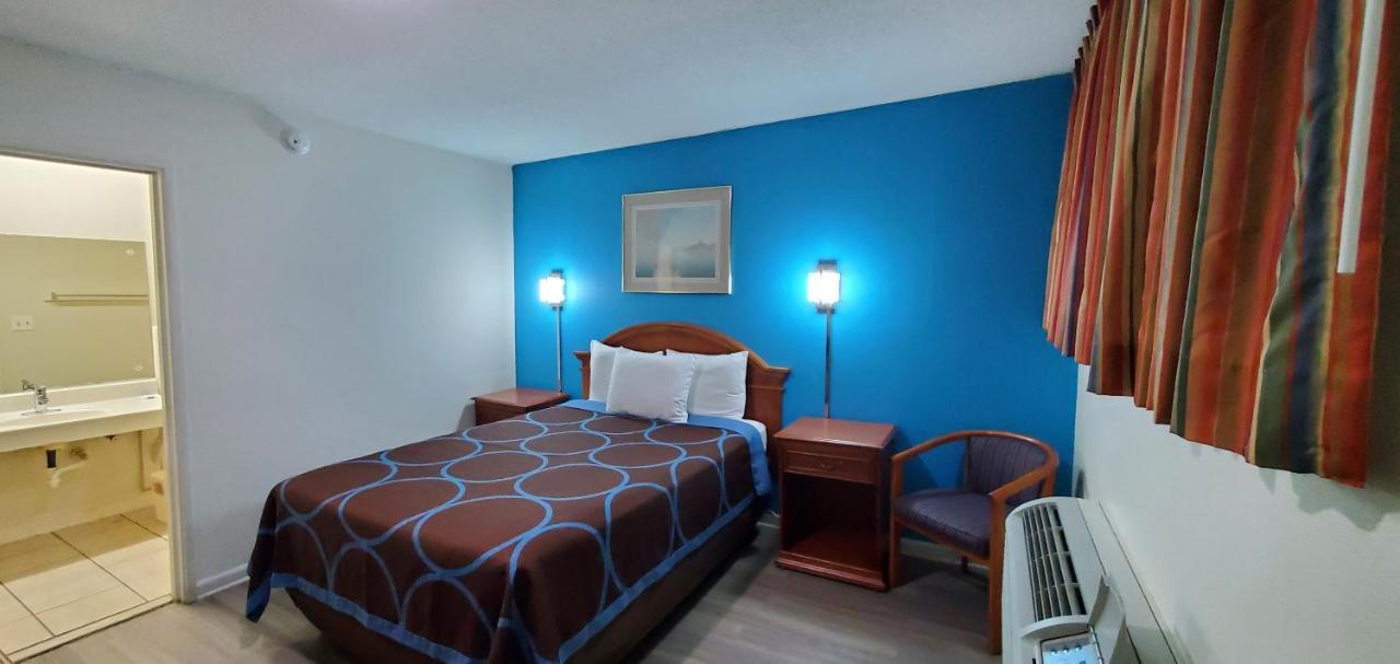 American Inn Motel 프랫 외부 사진