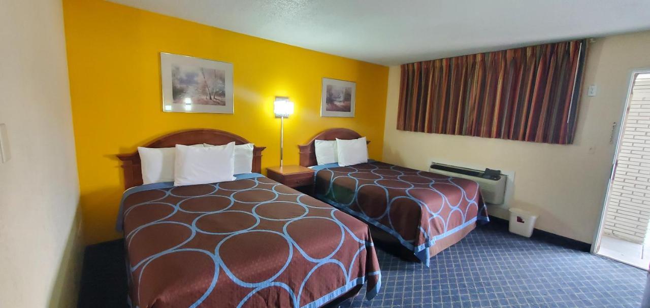 American Inn Motel 프랫 외부 사진