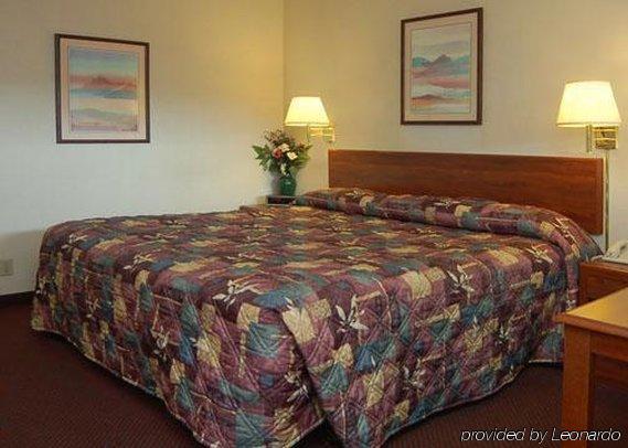 American Inn Motel 프랫 외부 사진